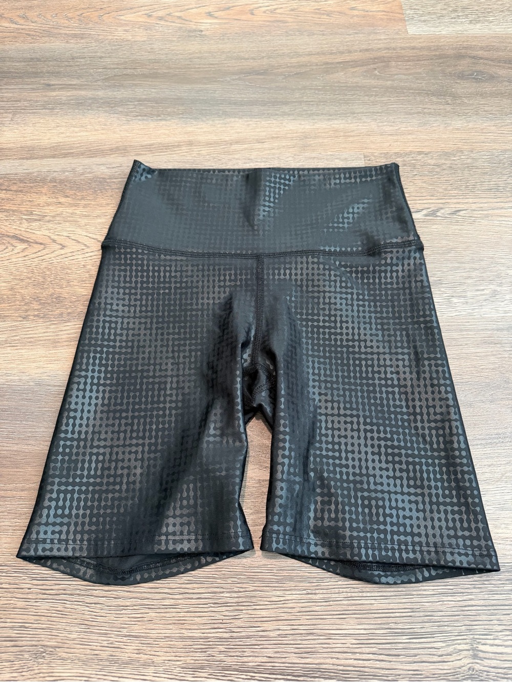 Burn Boot Camp Black Geometric Print Biker Shorts Size Medium High Waisted